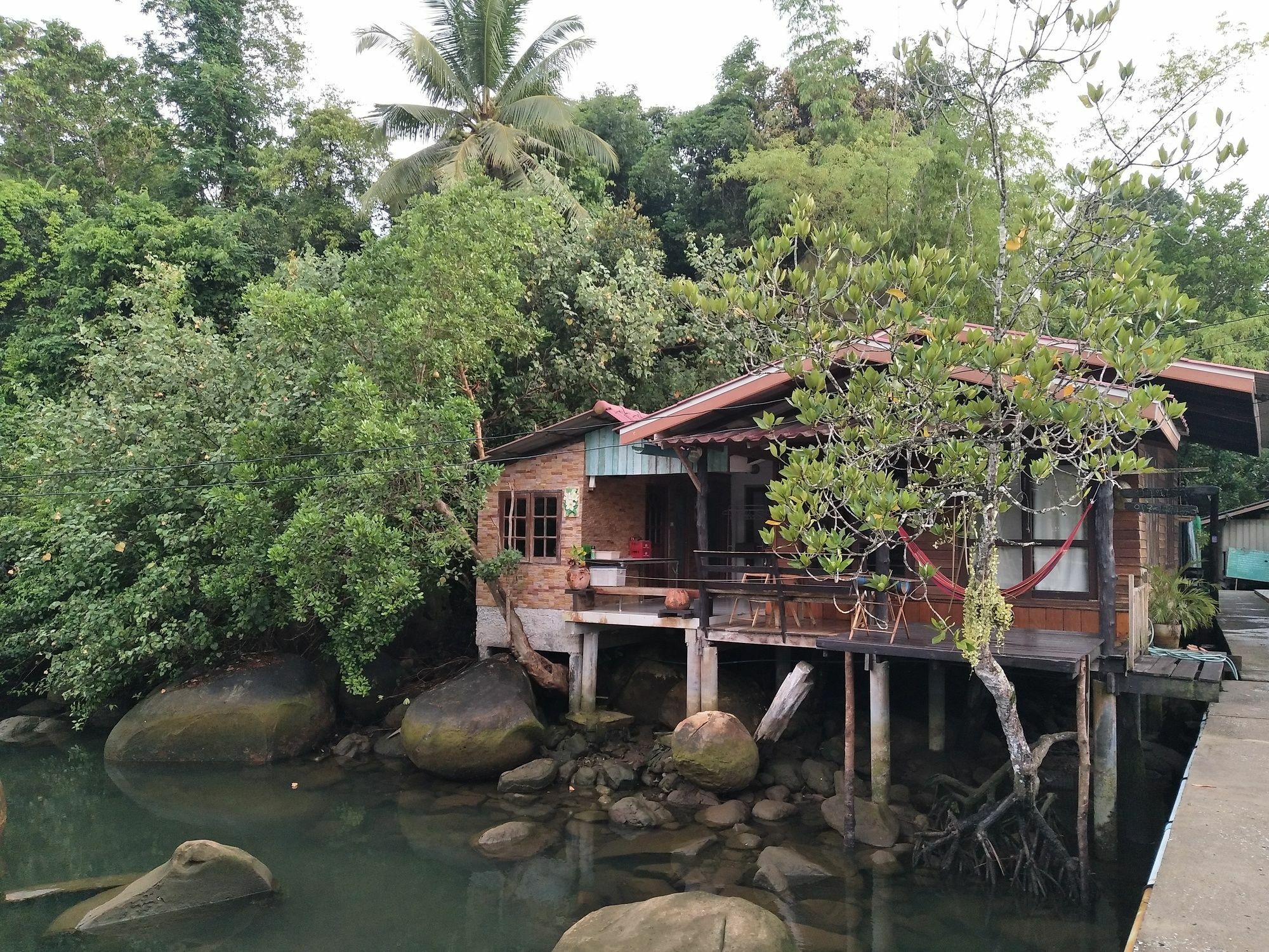 Ban Raw Homestay Ko Kut エクステリア 写真